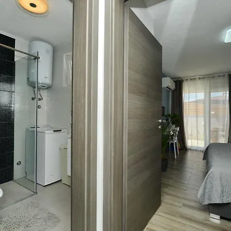 2-apartmans Popandrock In * Zadar