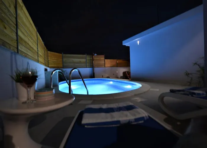 Popandrock Sleeps 5 With Parking Villa Zadar