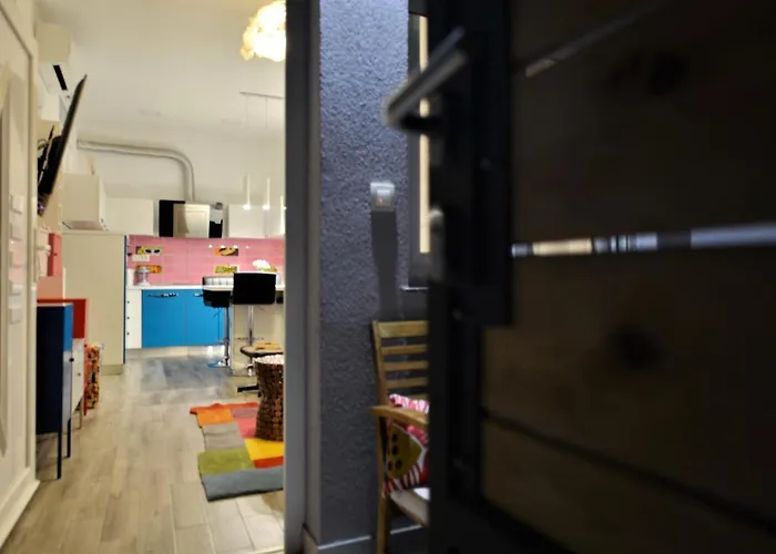 Popandrock Sleeps 5 With Parking Villa *